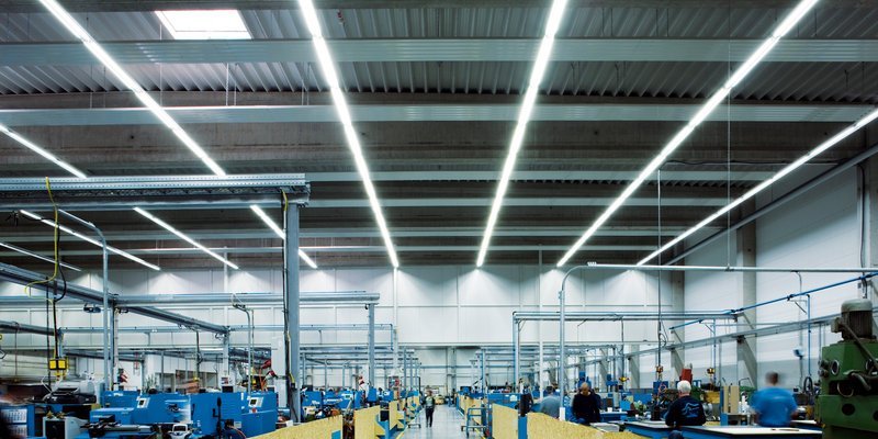 Lighting-LED-production hall
